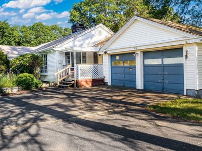 45 Indian Hill Rd