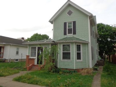 414 Lake Ave