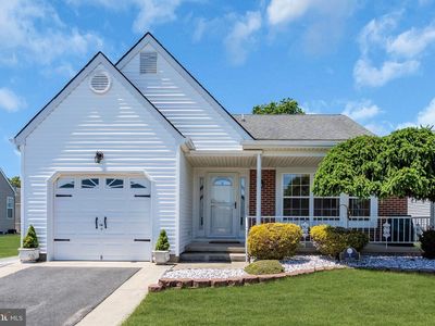 5 Vienna Dr