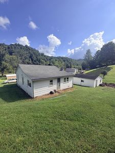 842 Horse Creek Rd