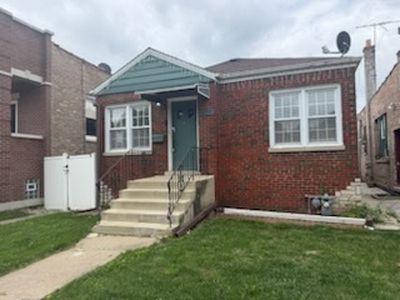 2504 S 57th Ct