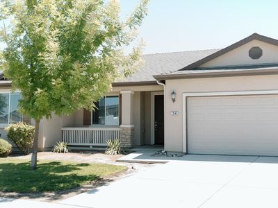 1543 W Manor Ct