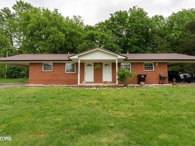 2180 Lakeview Rd