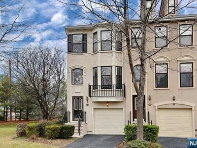 469 Hartford Dr #4070