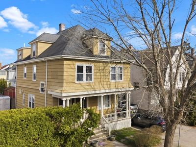 128 Cottage St