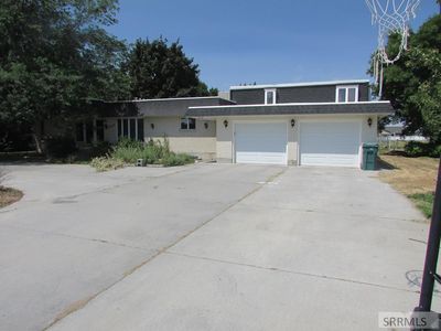 393 Tana Dr