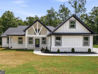 1020 Oakride Dr