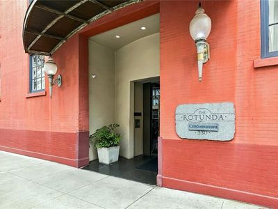 330 Julia St APT 317