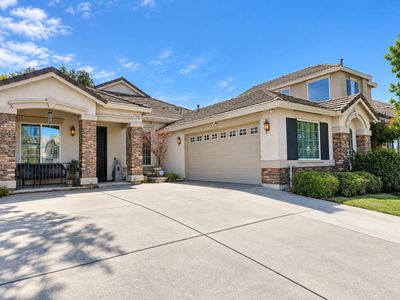 1716 Andrews Cir