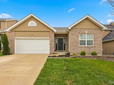 5242 Footpath Ct