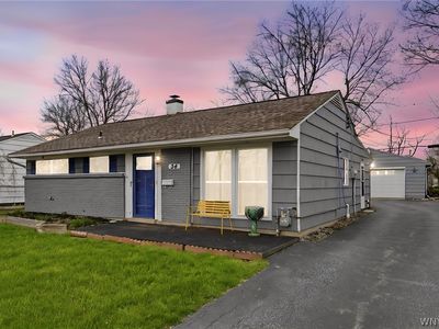24 Monica Rd
