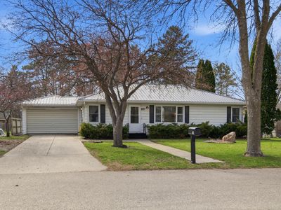 Property at 819 N Ramsey Ave, Litchfield, MN