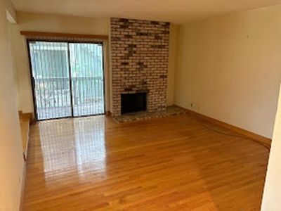 8781 Mountain Blvd #5