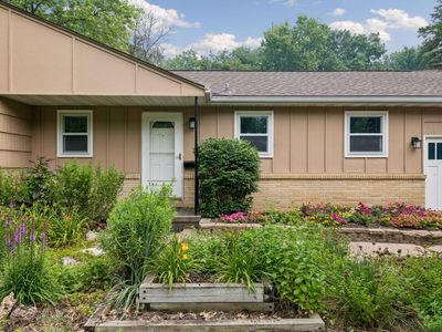 3613 Robin Ln