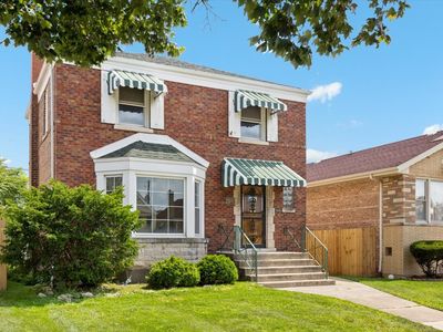 8423 S Wolcott Ave