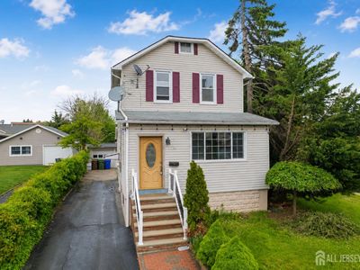 Property at 304 N Park Ave, Linden, NJ