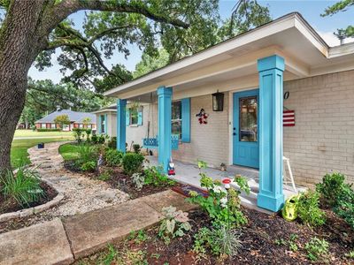 4250 Camellia Cir W
