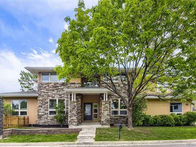 3059 S University Circle