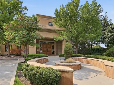 1706 E Murray Holladay Rd S #203