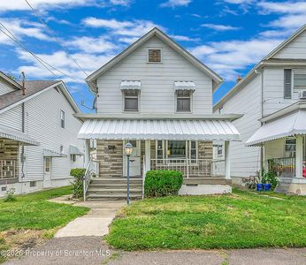 527 Morgan St