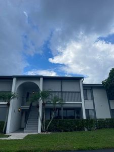 1004 Green Pine Boulevard #F1