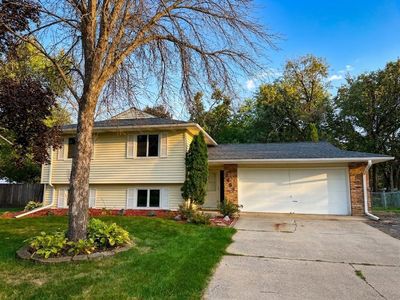 2483 Hidden Valley Ln
