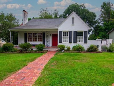 1609 Richard St