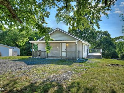 124 Fairridge Rd