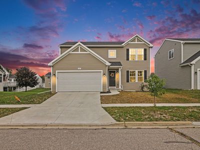 637 Reagan Ln