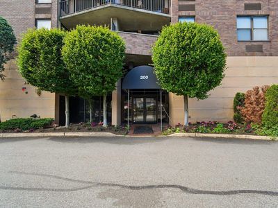 200 Division St APT 3K
