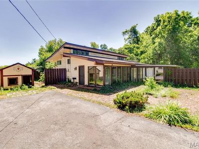Property at 5014 Alicia Dr, Alton, IL