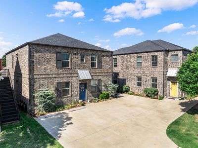 37 E Hurd St #29-33-41
