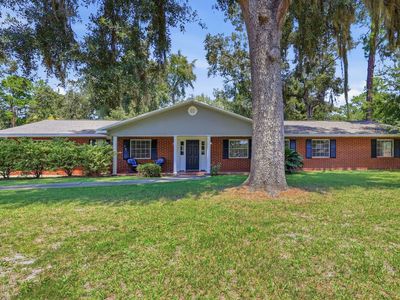 Property at 525 SW Chapel Hill St, Lake City, FL