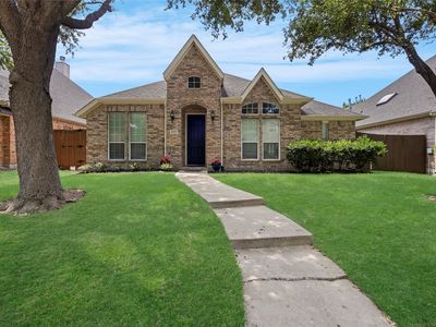 4037 Navarro Way
