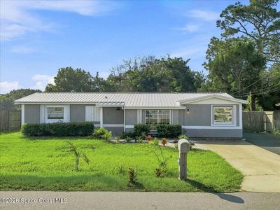2405 Dolphin Rd