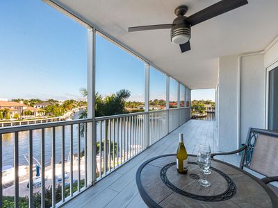 390 N Federal Highway #404