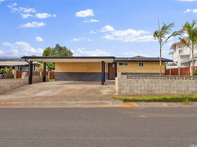 7340 Kauhako St
