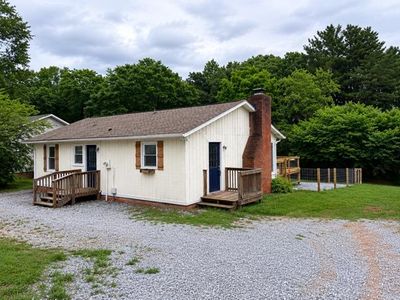 50 Coastline Dr