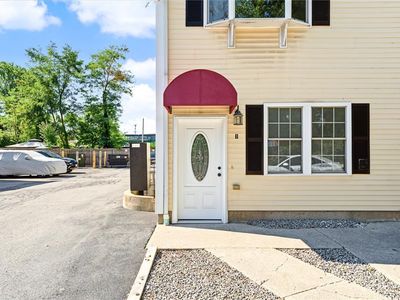 102 Dixon St #1