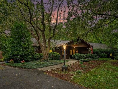 25 Woodall Rd