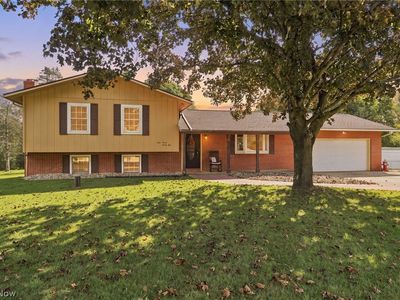 5791 Dave Dr