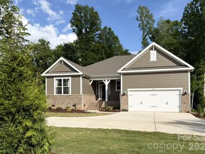 114 Jentri Way