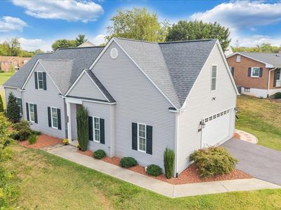 700 Bradford Cir