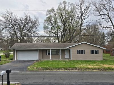 1505 W Ash Ave
