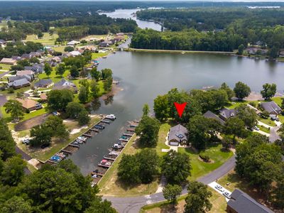 203 Ridge Lake Dr