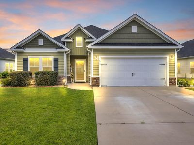 1679 Palmetto Palm Dr.