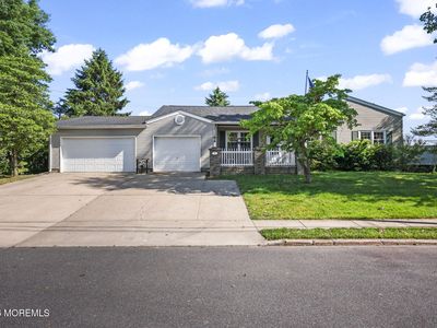 2 Montclair Avenue