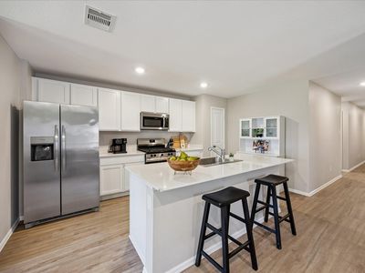 27034 Breakaway Ln