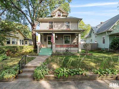 2211 Western Ave