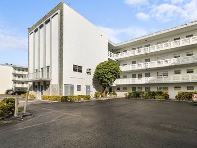 4090 NW 42nd Avenue #309